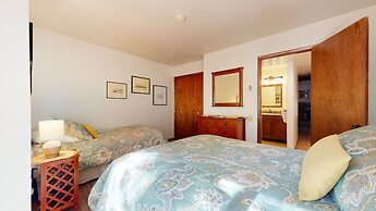 Horizons 4 188 Cozy Condo with Great Complex Amenities, On the Shuttle