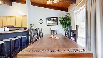 Chateau de Montagne 17 Spacious Family Townhome with Great Complex Ame