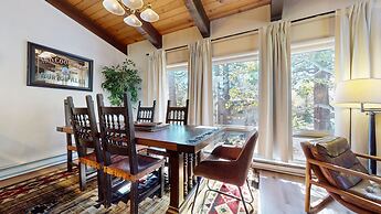 Chateau de Montagne 17 Spacious Family Townhome with Great Complex Ame