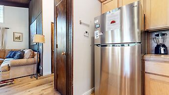 Chateau de Montagne 17 Spacious Family Townhome with Great Complex Ame