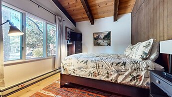 Chateau de Montagne 17 Spacious Family Townhome with Great Complex Ame