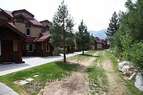 Eagle Run 212 Ski-in Ski-Out Luxury Mountain Cabin with Private Washer