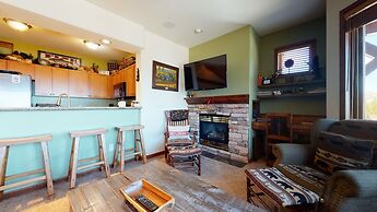 Eagle Run 212 Ski-in Ski-Out Luxury Mountain Cabin with Private Washer