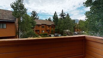 Snowflower 49 Spacious Corner Unit, Private Washer Dryer by RedAwning