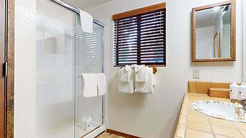 Snowflower 49 Spacious Corner Unit, Private Washer Dryer by RedAwning