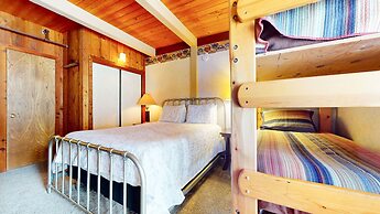 Villa de los Pinos 30 Great Complex Amenities, Walk to Town by RedAwni