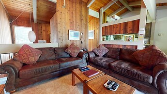 Villa de los Pinos 30 Great Complex Amenities, Walk to Town by RedAwni