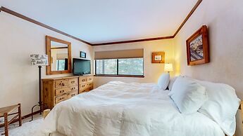 Mammoth West 143 Quiet Condo With Amazing Mountain Views and A Short W