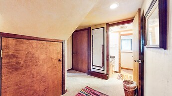 Mammoth West 143 Quiet Condo With Amazing Mountain Views and A Short W