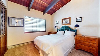 Mammoth West 143 Quiet Condo With Amazing Mountain Views and A Short W