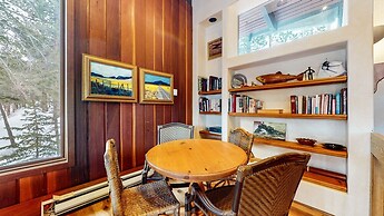 Mammoth West 143 Quiet Condo With Amazing Mountain Views and A Short W