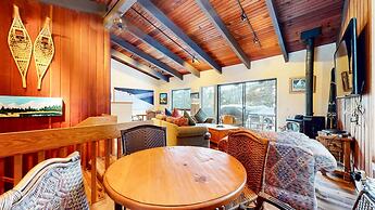 Mammoth West 143 Quiet Condo With Amazing Mountain Views and A Short W