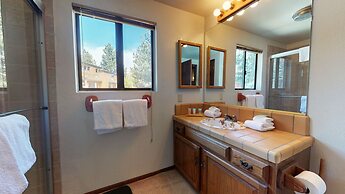 Snowflower 81 Mountain Rustic with Great Complex Amenities, On The Shu