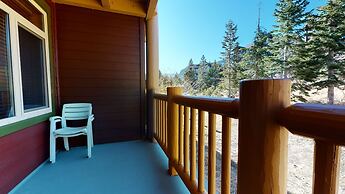 Sunstone 106 Comfortable Apartment with Great Complex Amenities close 