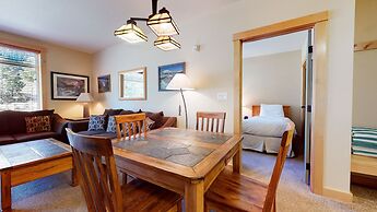 Sunstone 106 Comfortable Apartment with Great Complex Amenities close 