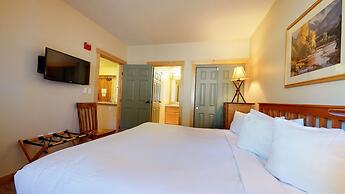 Sunstone 106 Comfortable Apartment with Great Complex Amenities close 