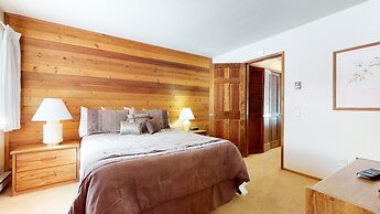 Snowflower 68 Spacious End Unit With Great Complex Amenities, Quiet Lo