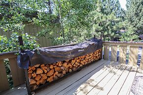 Chateau de Montagne 29 Updated and Spacious with Private Washer Dryer,