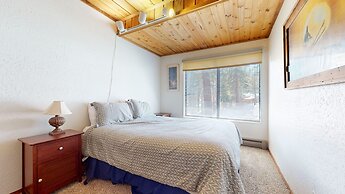 Val DIsere 6 Pet-Friendly Mountain Rustic Spacious Condo only Short Wa