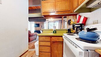 Val DIsere 6 Pet-Friendly Mountain Rustic Spacious Condo only Short Wa