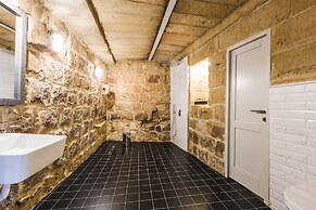 Talbot and Bons Boutique Bed & Breakfast