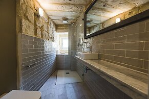 Talbot and Bons Boutique Bed & Breakfast