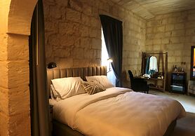 Talbot and Bons Boutique Bed & Breakfast