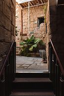 Talbot and Bons Boutique Bed & Breakfast