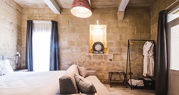 Talbot and Bons Boutique Bed & Breakfast