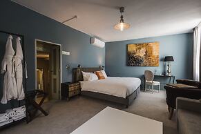 Talbot and Bons Boutique Bed & Breakfast