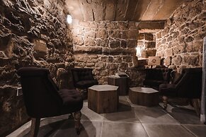 Talbot and Bons Boutique Bed & Breakfast