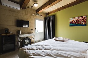 Talbot and Bons Boutique Bed & Breakfast