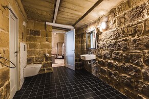 Talbot and Bons Boutique Bed & Breakfast