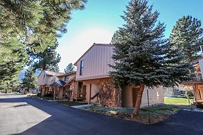 Villa de los Pinos 16 Rustic, Pet-Friendly with Gorgeous Mountain View