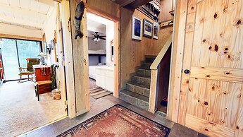 Villa de los Pinos 16 Rustic, Pet-Friendly with Gorgeous Mountain View