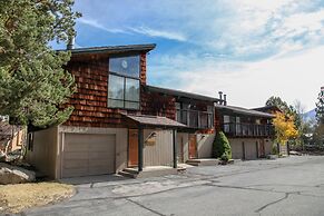 Chateau Blanc 25 Cozy with Gorgeous Mountain Views, On the Shuttle Rou