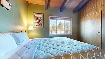 Chateau Blanc 25 Cozy with Gorgeous Mountain Views, On the Shuttle Rou