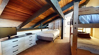 Horizons 4 150 Mountain Rustic, Walk To Shops and Restaurants, On Shut