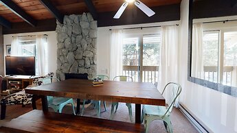 Horizons 4 150 Mountain Rustic, Walk To Shops and Restaurants, On Shut