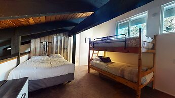 Horizons 4 150 Mountain Rustic, Walk To Shops and Restaurants, On Shut