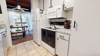 Horizons 4 150 Mountain Rustic, Walk To Shops and Restaurants, On Shut