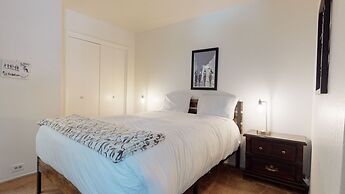 Horizons 4 150 Mountain Rustic, Walk To Shops and Restaurants, On Shut