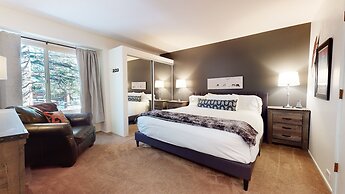 Horizons 4 150 Mountain Rustic, Walk To Shops and Restaurants, On Shut