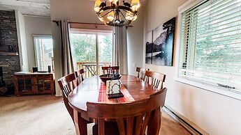 Snowcreek II 202 Remodeled, Light and Bright Condo with Washer Dryer b