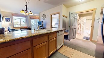 Sunstone 127 Modern Condo At Sunstone Lodge with Great Complex Ameniti