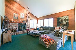 Sierra Megeve 8 Cozy Yet Spacious Condo, Just A Short Walk To Canyon L