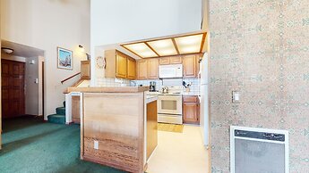 Sierra Megeve 8 Cozy Yet Spacious Condo, Just A Short Walk To Canyon L