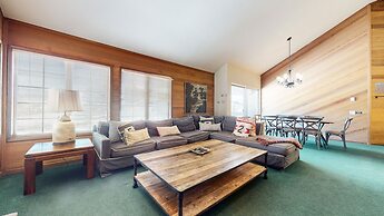 Sierra Megeve 8 Cozy Yet Spacious Condo, Just A Short Walk To Canyon L