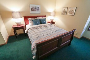 Sierra Megeve 8 Cozy Yet Spacious Condo, Just A Short Walk To Canyon L