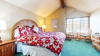 Sierra Megeve 8 Cozy Yet Spacious Condo, Just A Short Walk To Canyon L